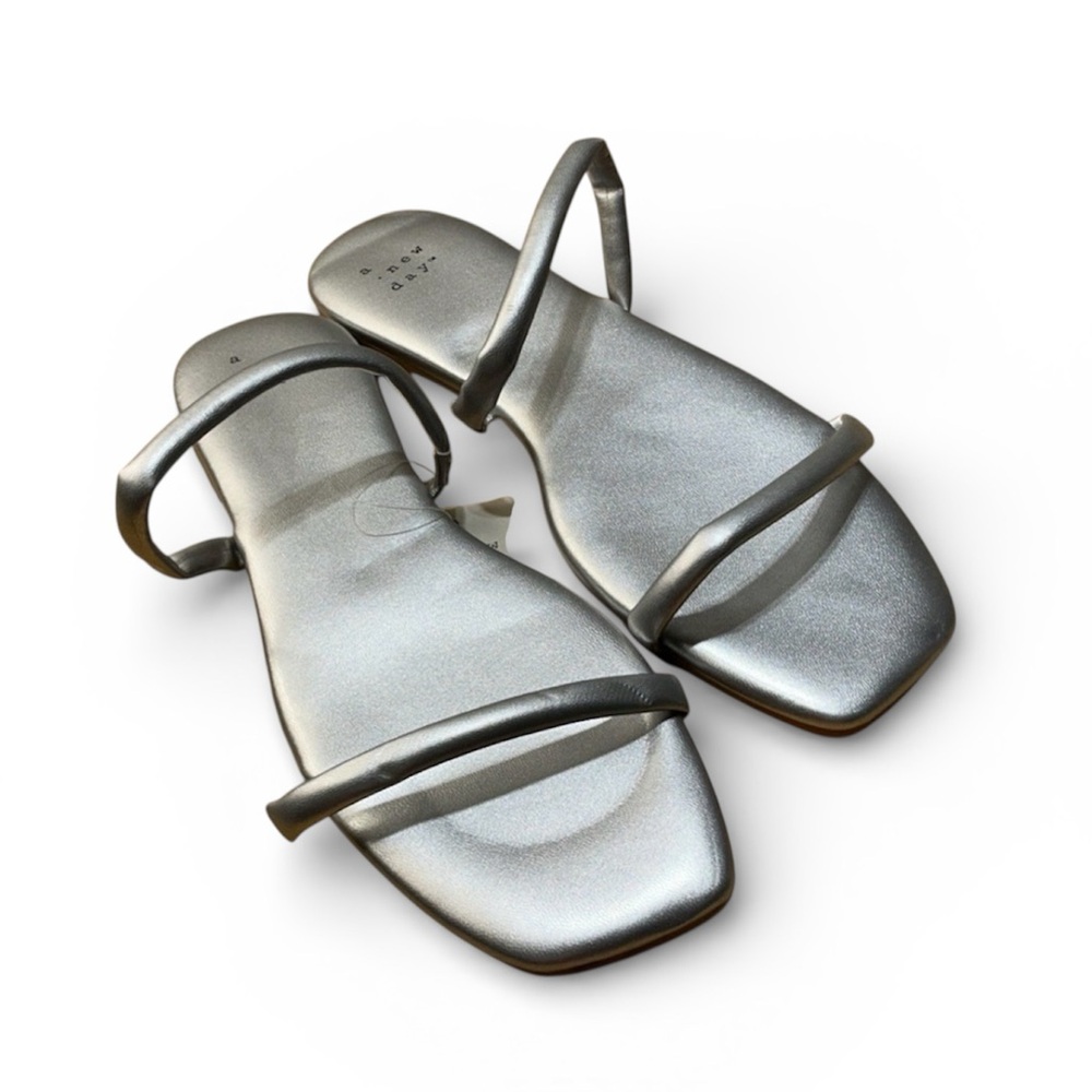 a new day Women's Chic Silver Sandals